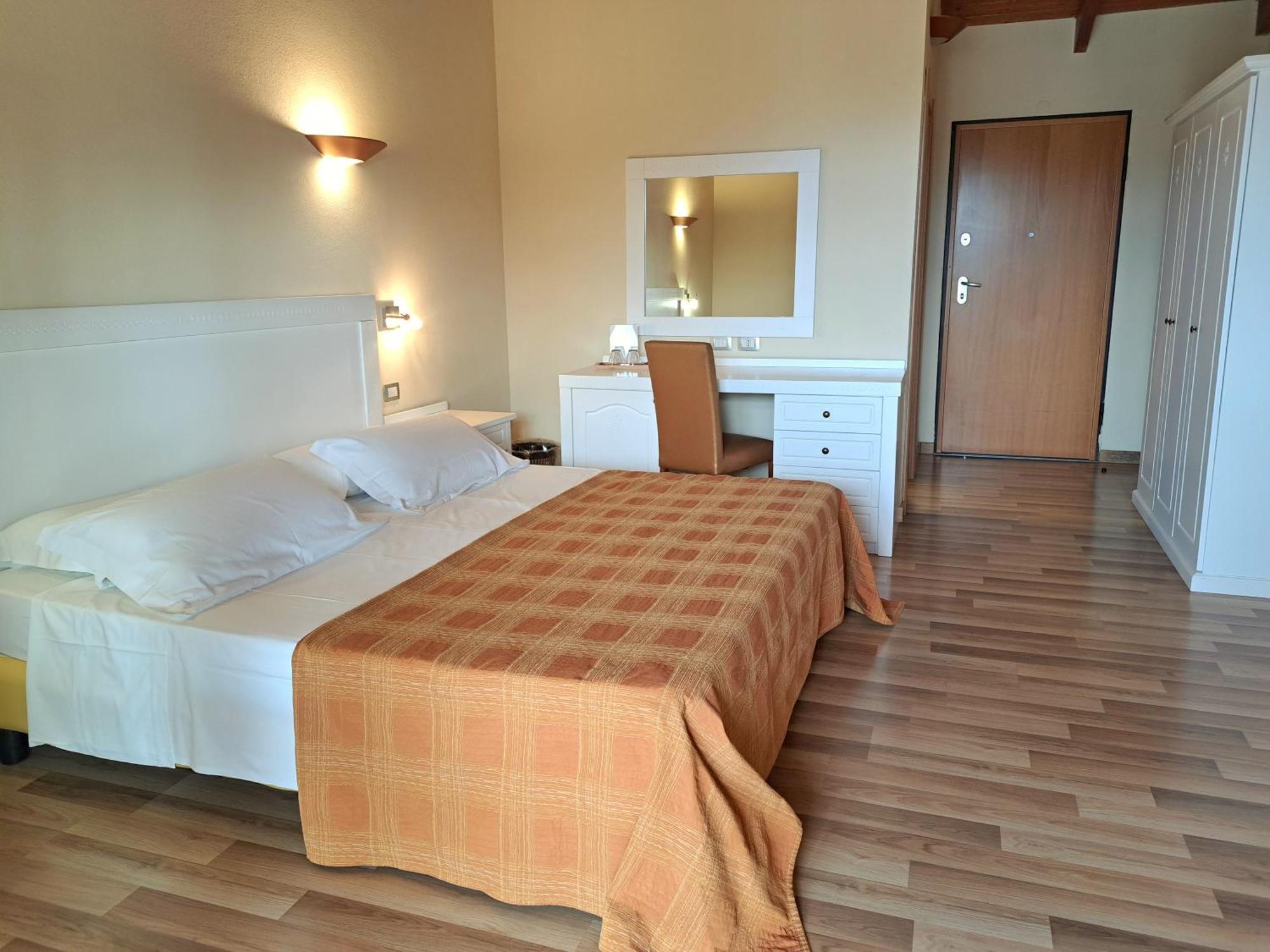 Villa Barbarina Nature Resort Santa Maria la Palma Buitenkant foto